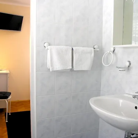 House Rozi Gæstehus