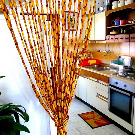 بيت ضيافة House Rozi