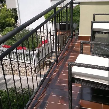 House Rozi 3* Palit