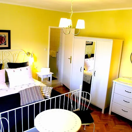 House Rozi 3* Palit