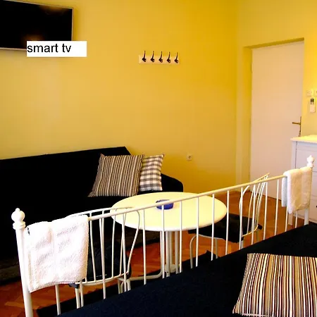 Vendégház House Rozi