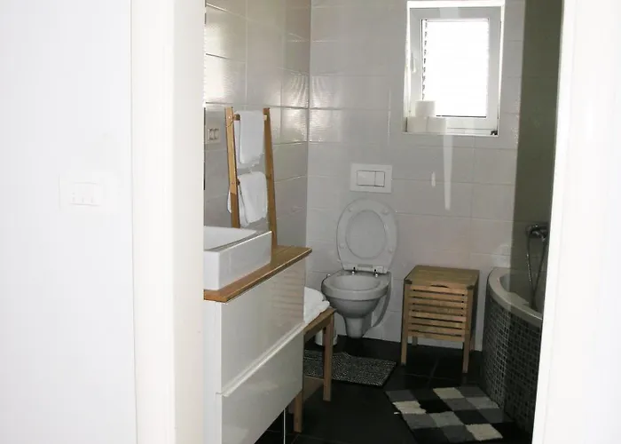 Πανσιόν House Rozi