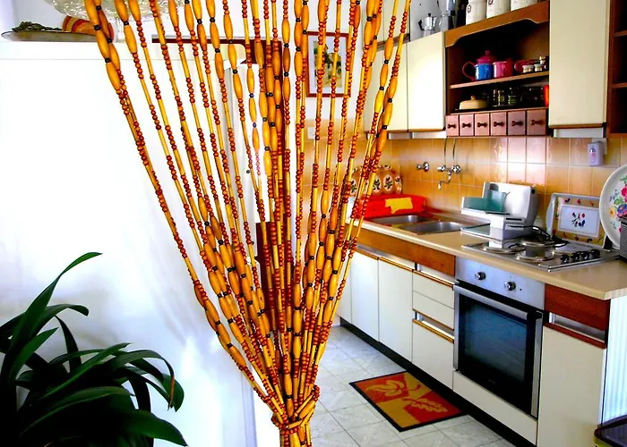 Πανσιόν House Rozi