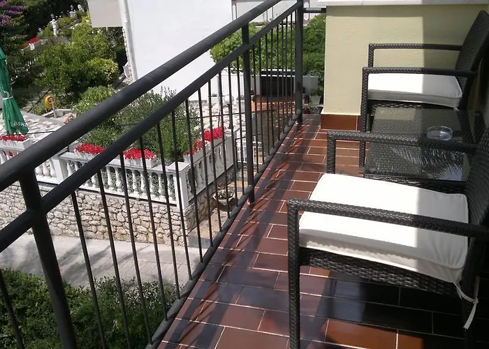 House Rozi 3* Palit